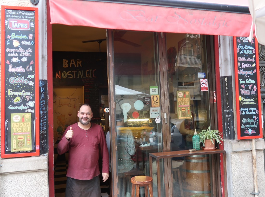 Bar Nostalgic bar from outside, Barcelona