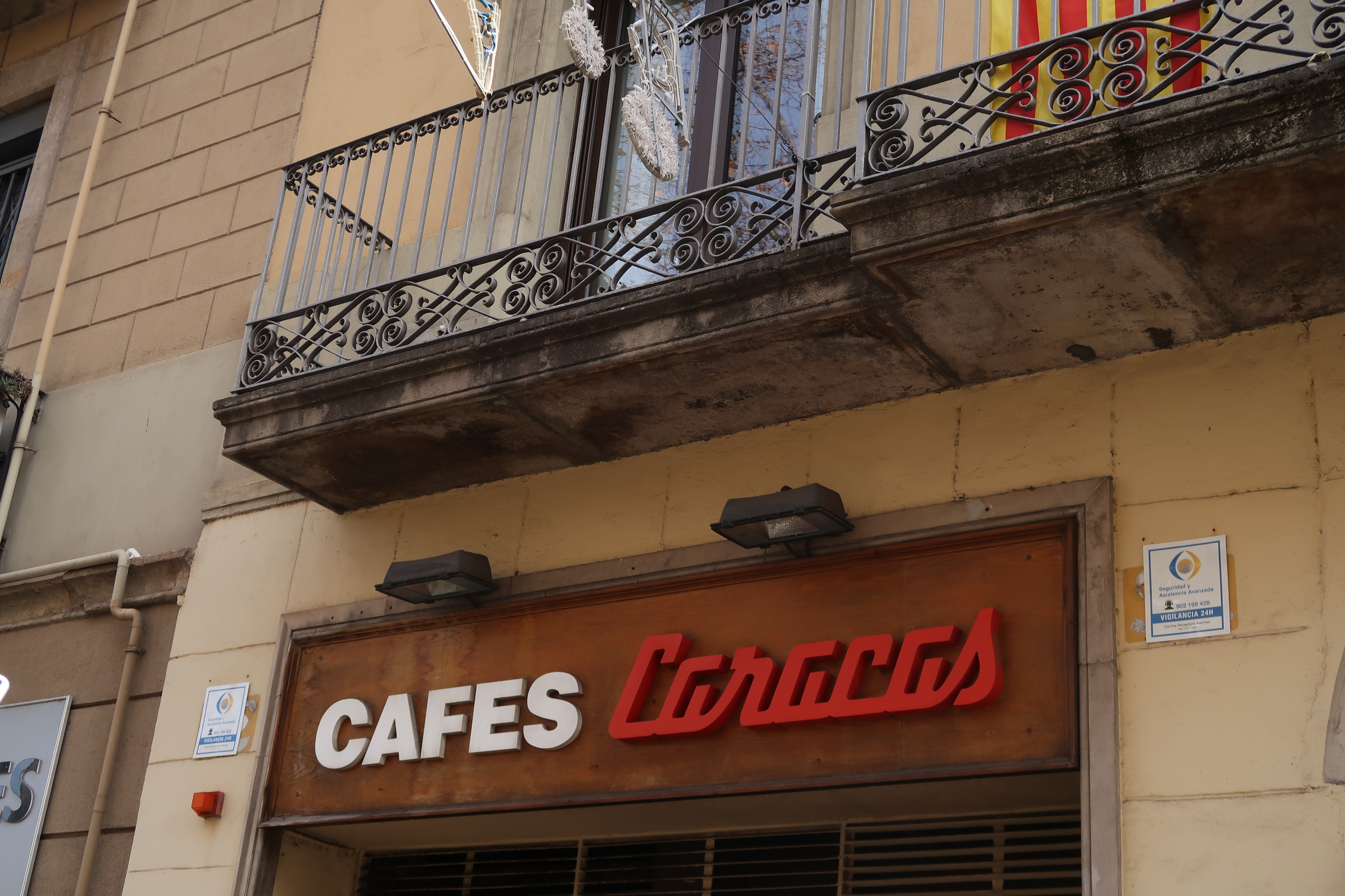 Coffee Shop, Cafes Caracas, Ronda de San Antoni, Barcelona